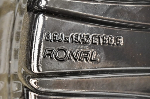 31e340a1f1a1476603cef2f6b83c36f1