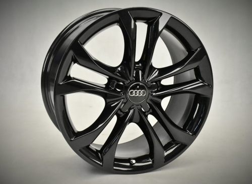 AUDI A4 S4 B8 8K 8x18 ET47 5x112 8K0601025J