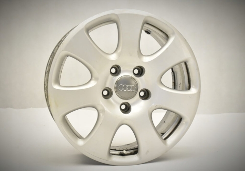 AUDI Q7 4L0 TOUAREG 7,5x18 ET53 5x130 4L0601025E