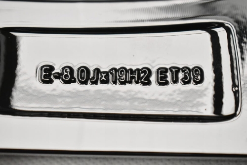 b1bf54cb70cedfe6074bed5c900f1ce7