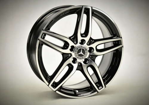 MERCEDES A-KLASA W176 AMG 7,5x18 ET52 A1764010700