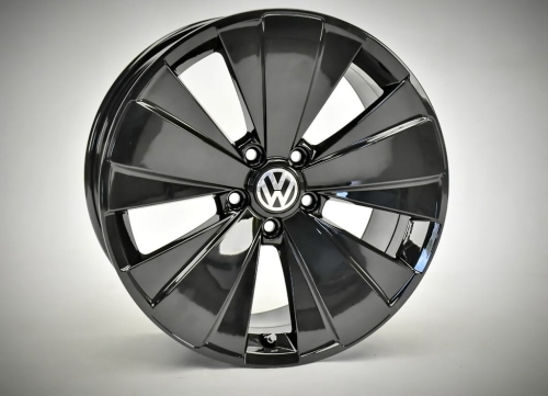VW BEETLE 5C0 8x18 ET48 5x112 5C0601025AK TWISTER